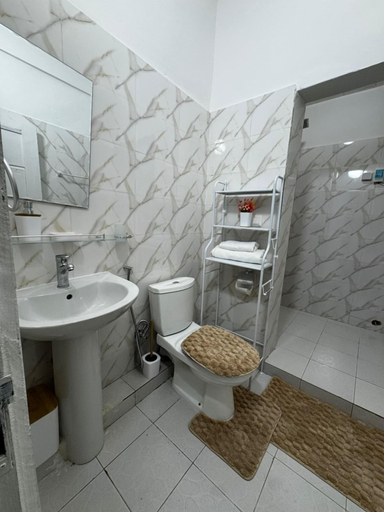 Bathroom, Sofana Residence – 2 Bedroom Apartment, Dakar