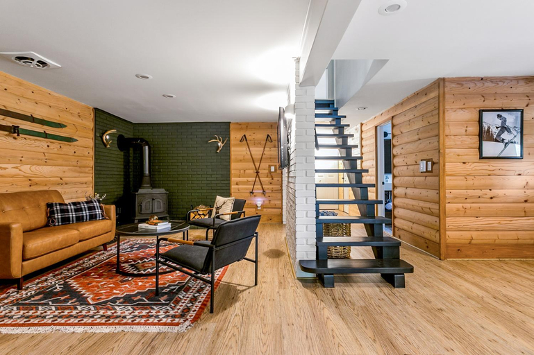 Others 5, Woodpecker House - Mountain retreat with hot tub - 10 min to skiing in Hunter & Windham, Greene