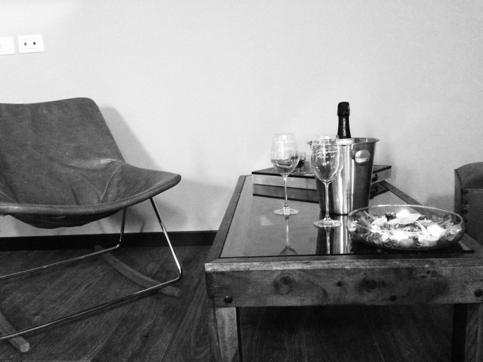 Others 4, Casa Rosa, Milano