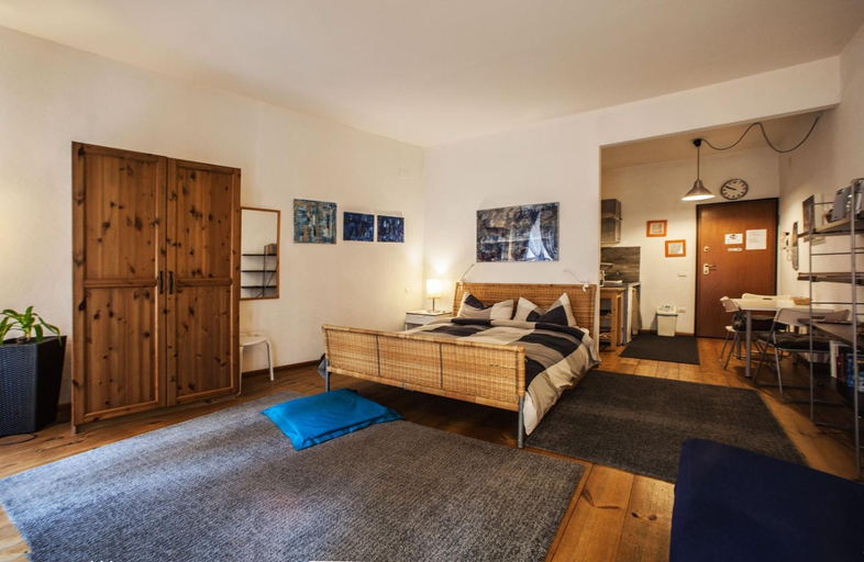 Bedroom 3, Studio Apartments Centro Storico Via Manno, Cagliari