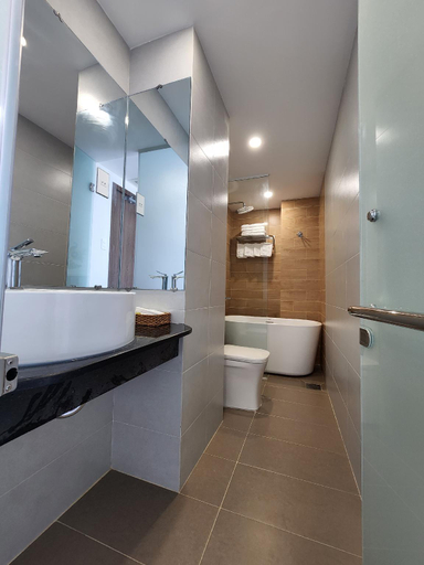 Bathroom 2