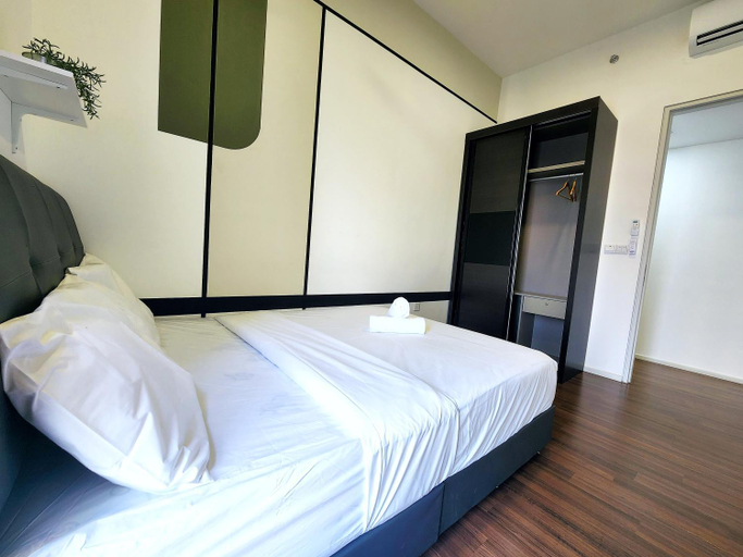 Bedroom 12