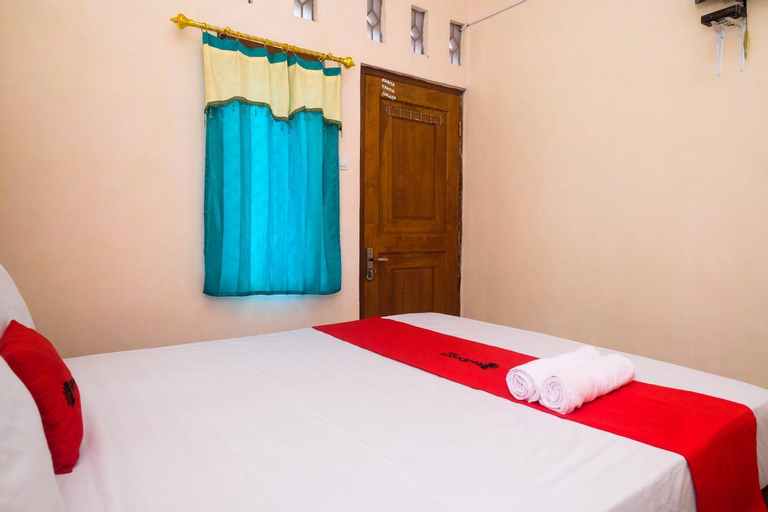 Bedroom 8