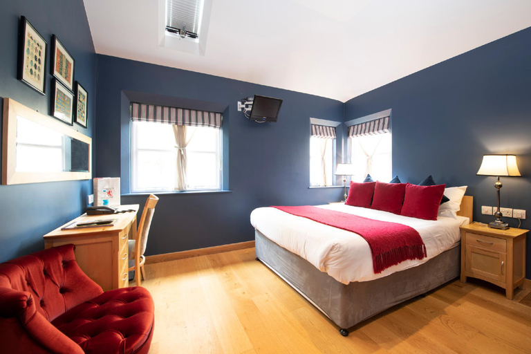 Bedroom 6
