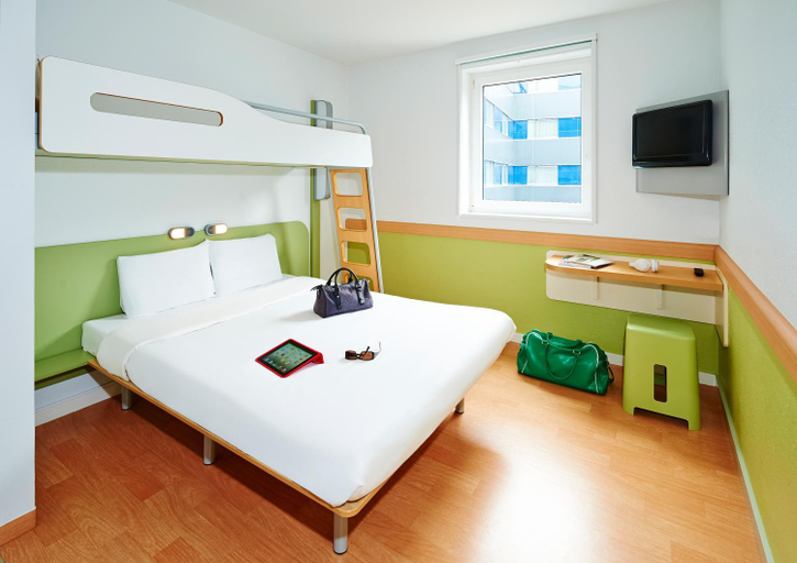 Bedroom 6