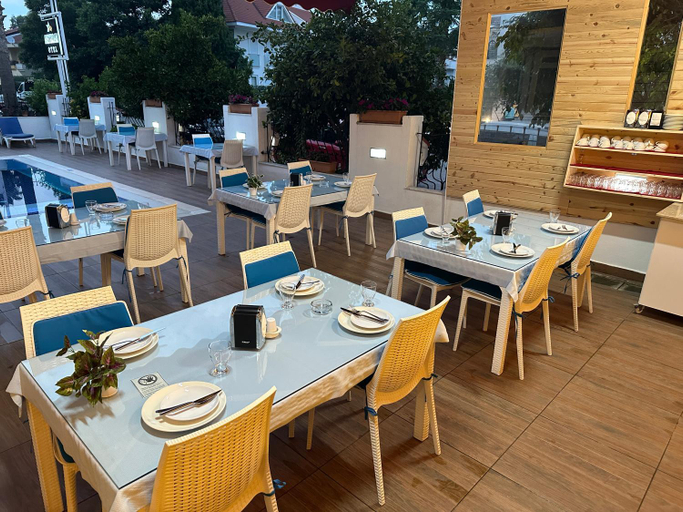 Food & Drinks 5, Amsterdam  Otel & Suit, Kemer