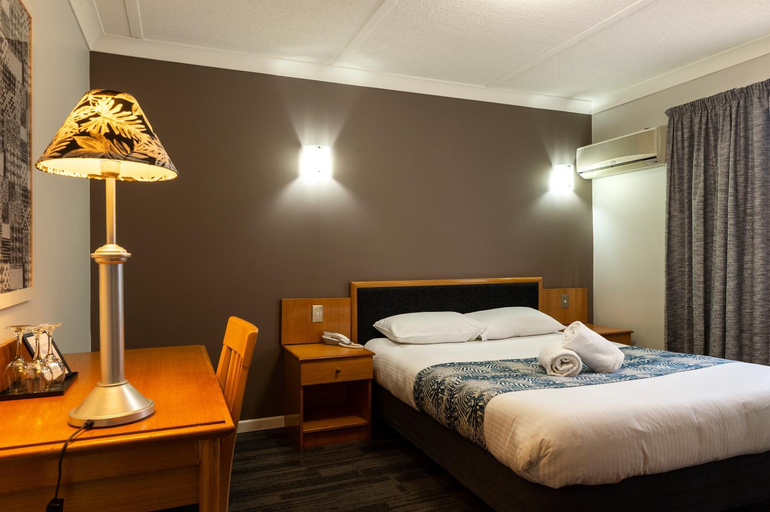 Bedroom 8