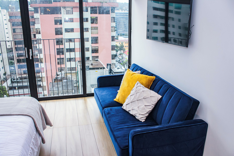 Others 3, Estudio de lujo Qorner I Piso 8-801D, Quito