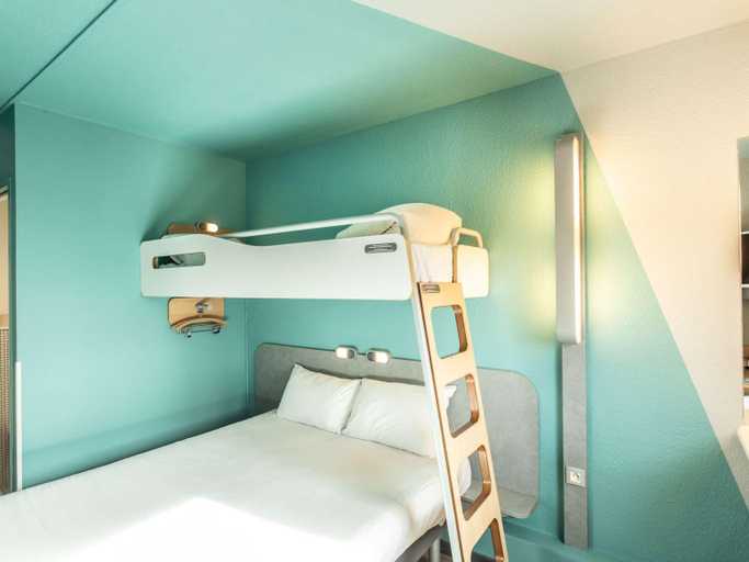 Bedroom 8