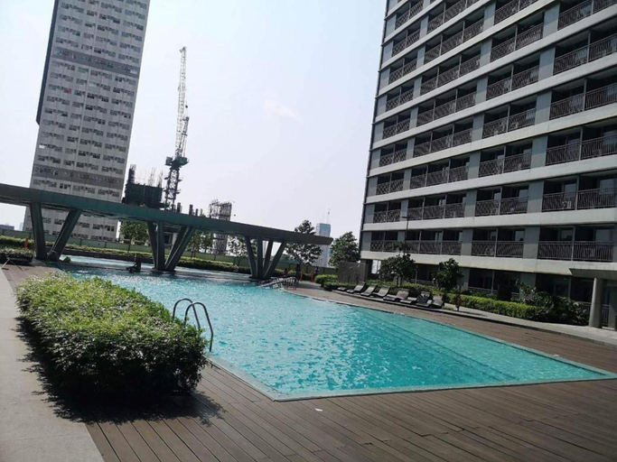 Sport & Beauty, The ICONIC: Comfortable living by Awsom Phil, Mandaluyong