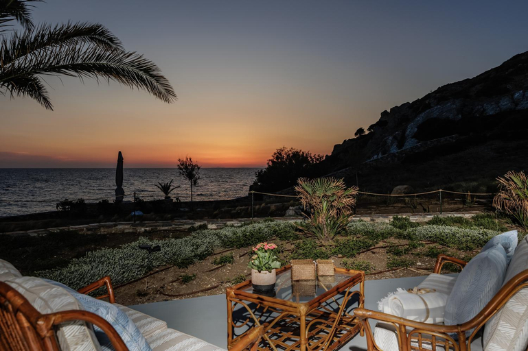 Others 2, Naxos Beach Front Villa ''Moments'', South Aegean