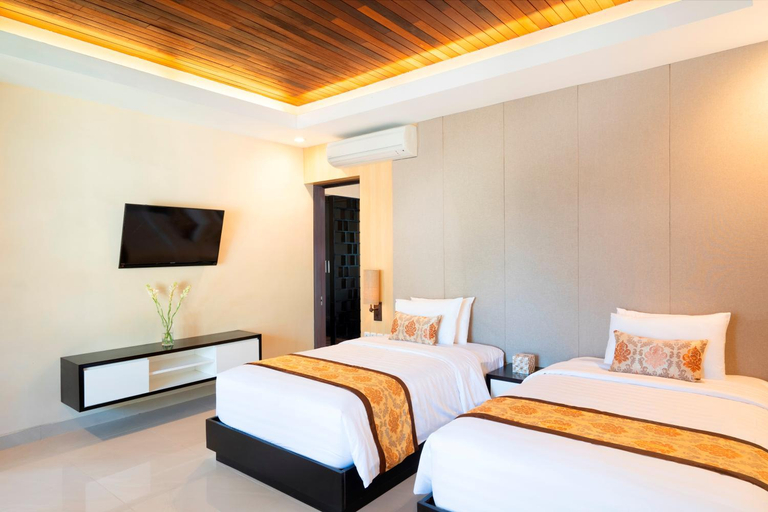 Bedroom 13