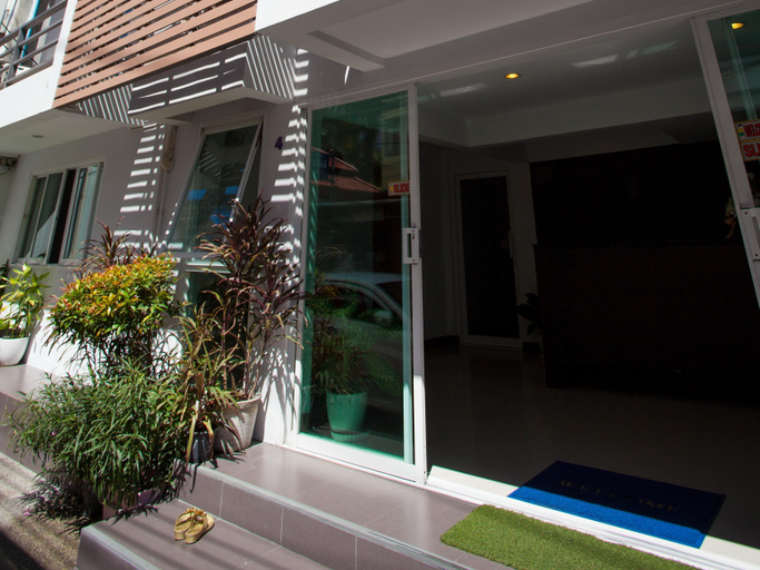 Exterior & Views, Nouveau Guesthouse, Pulau Phuket