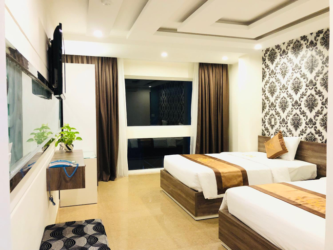 Bedroom 12
