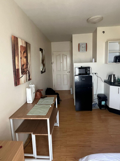 Dining Room 9