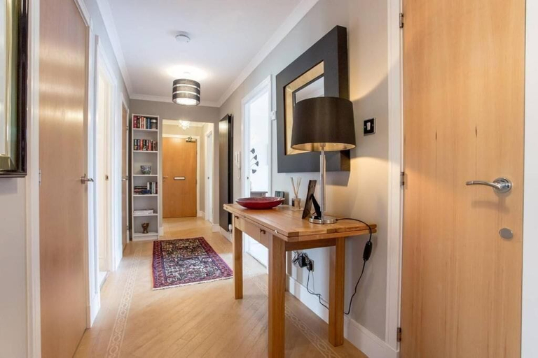 Others 3, JOIVY Inviting Apartment near Leith Walk, Edinburgh