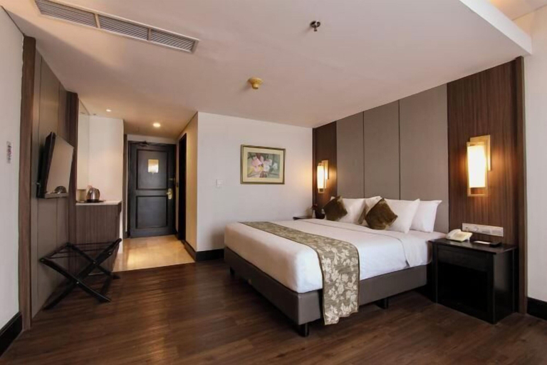 Bedroom 16