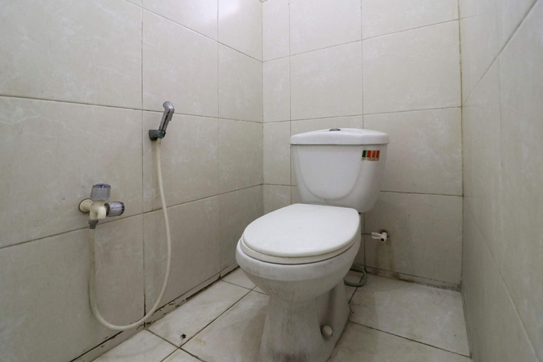 Bathroom 4