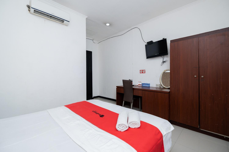 Bedroom 13