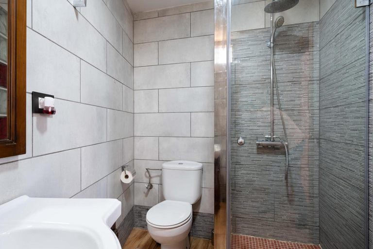 Bathroom 1, Las Fajanas de Galdar, Las Palmas