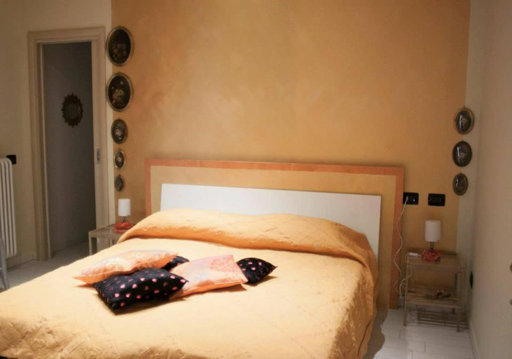 Bedroom 25