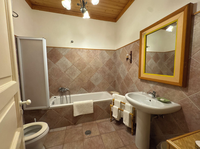 Bathroom 4, Agriturismo Contrada Guido, Catanzaro