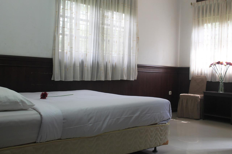 Bedroom 2, New Green Sentul Resort, Bogor