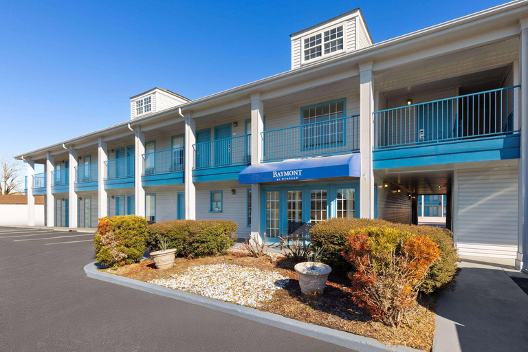 Exterior & Views 1, Baymont by Wyndham Selma, Dallas