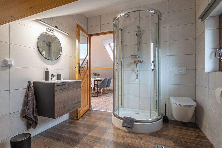 Bathroom 4, Apartamenty Wisła Krzywa 8, Cieszyn
