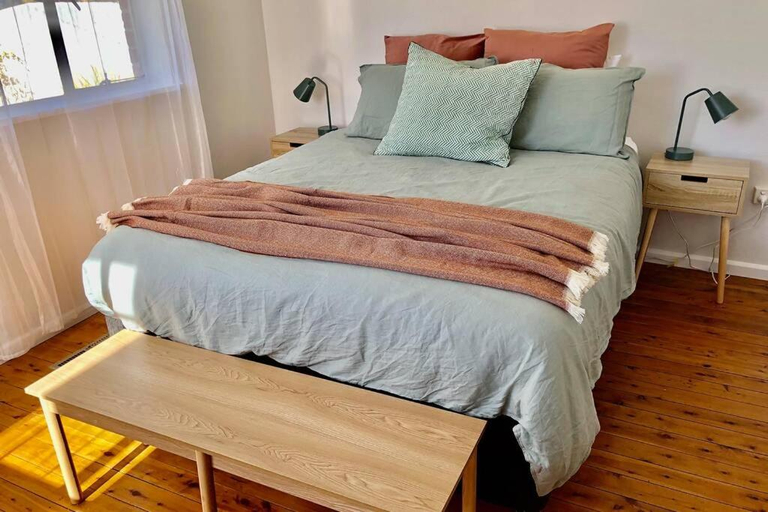 Bedroom 5, Young Olive, Albury