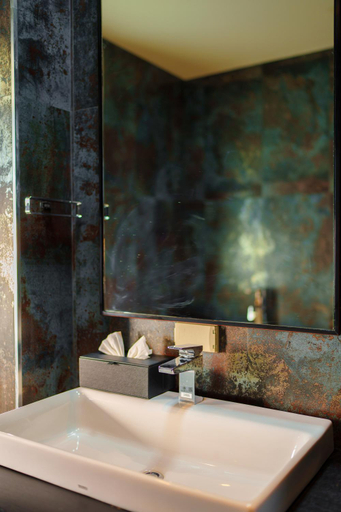 Bathroom 1, Yao Bada Badoo Boutique Resort , Ko Yao District