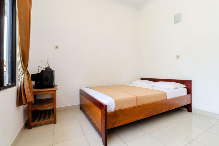 Bedroom 13