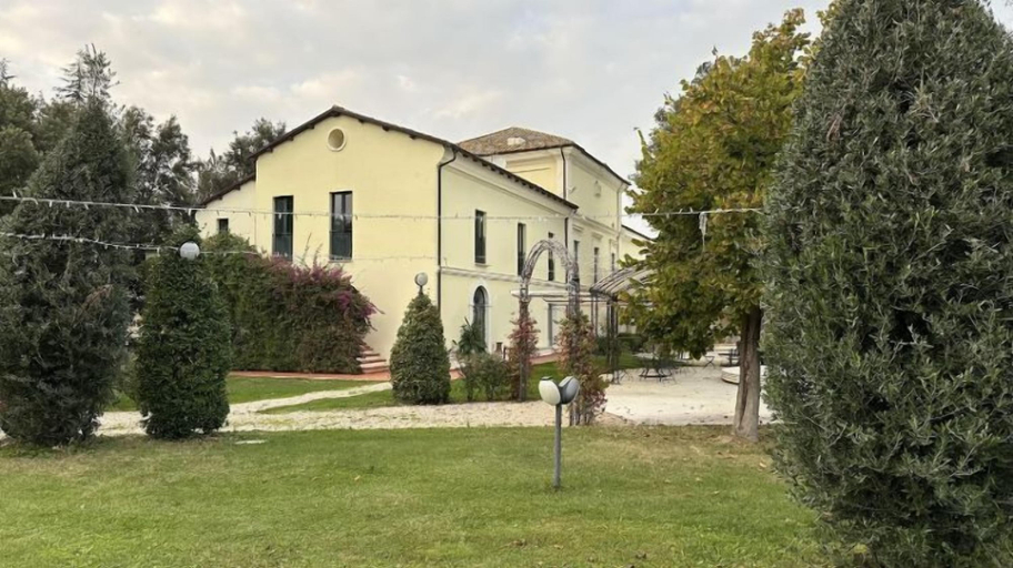 Others, Osteria di campagna Casale delle Arti, Teramo