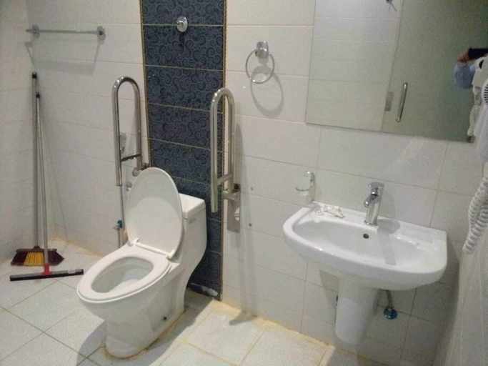 Bathroom 3, Luluat Althuraya Serviced Apartments, Riyadh