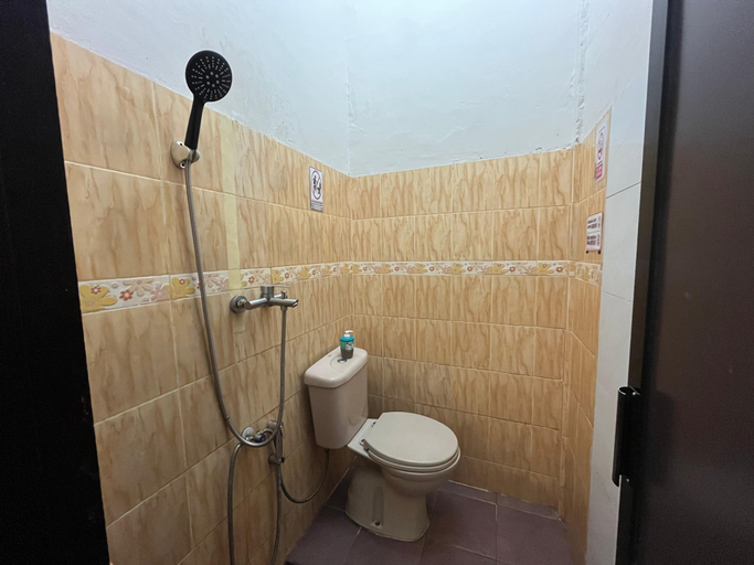Bathroom 5