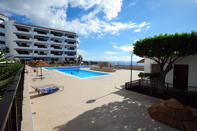 Swimming pool 3, Atlantic View.Apartment.3 pools. Terraces. WiFi, Santa Cruz de Tenerife