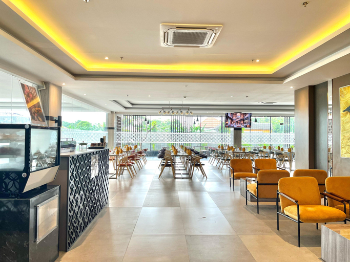 Food & Drinks 3, LYNN Hotel Tuban, Tuban