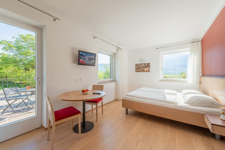 Bedroom 3, Sandhof Ferienwohnungen, Bolzano