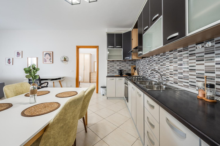 Others 2, Conad Apartment by Kondo Stays, Vlorës