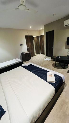 Bedroom 3, Hotel Elegant inn- Ichhapore, Surat