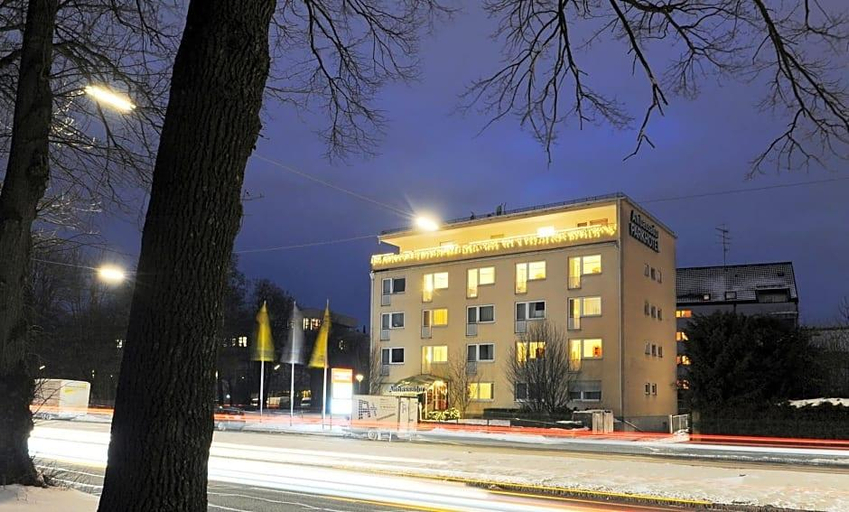 Exterior & Views 2, Ambassador Parkhotel, München