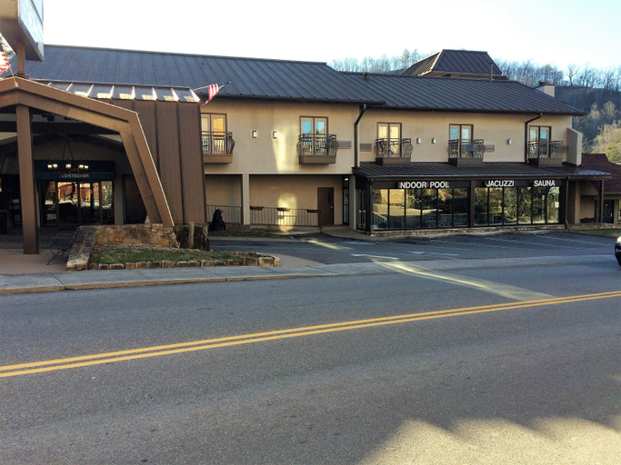 Exterior & Views 1, Sidney James Mountain Lodge, Sevier