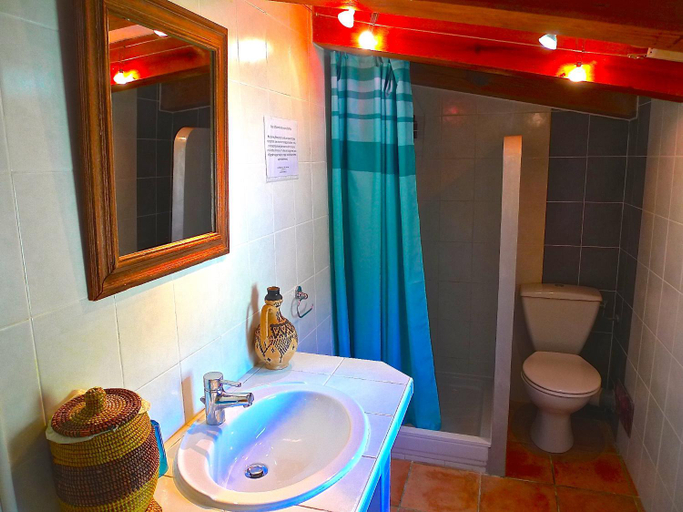 Bathroom 4, A ChiOsella, Haute-Corse