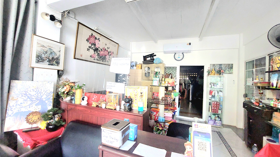 Food & Drinks, Sukhum Sukhumvit-Onnut Guest House, Phra Khanong