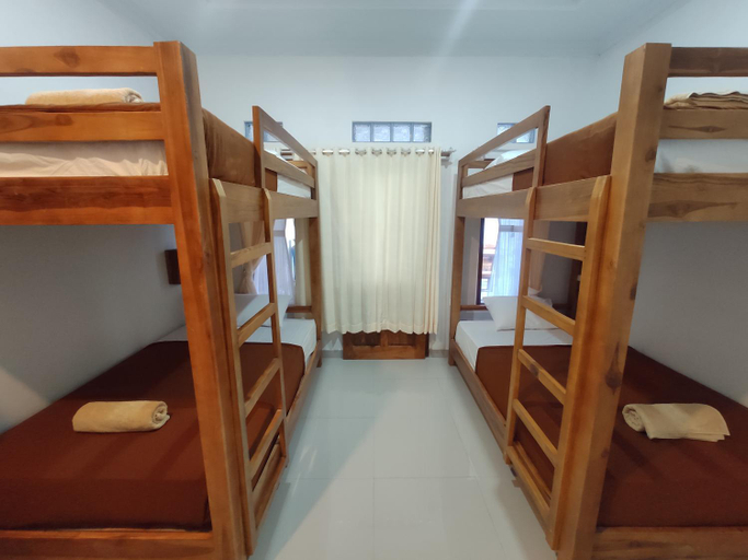 Bedroom 25
