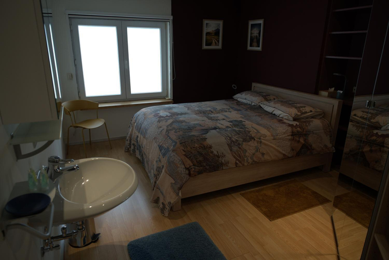 1, Huis @ Sint Kruis, West-Vlaanderen