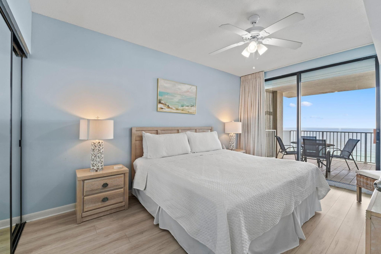 Bedroom 3, Shoalwater 1005, Baldwin