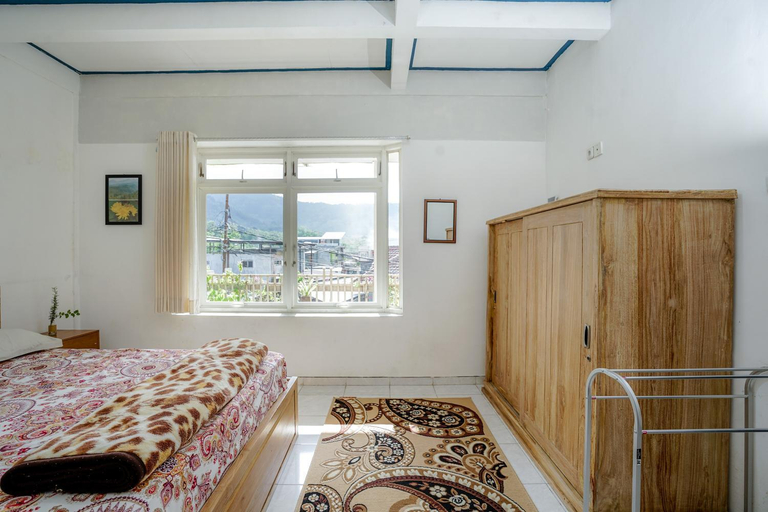 Bedroom 25