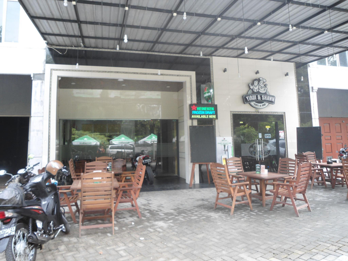 Food & Drinks, Cemara Asri Inn, Deli Serdang