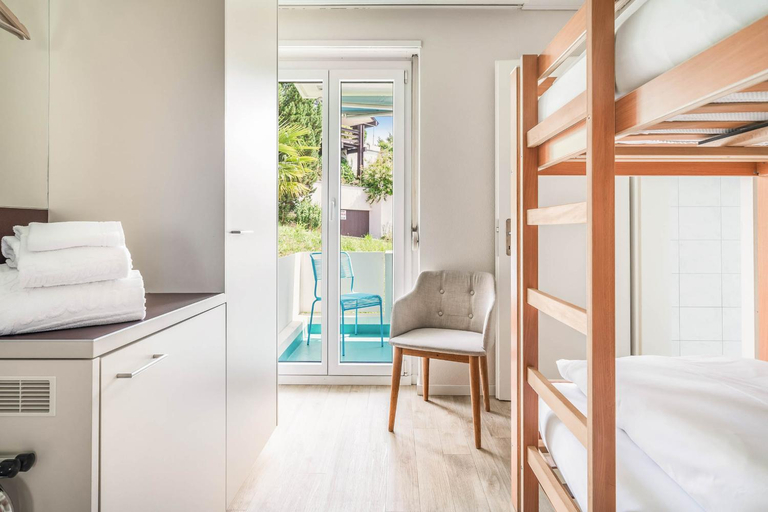 Bedroom 2, Wanderlust Guesthouse, Luzern